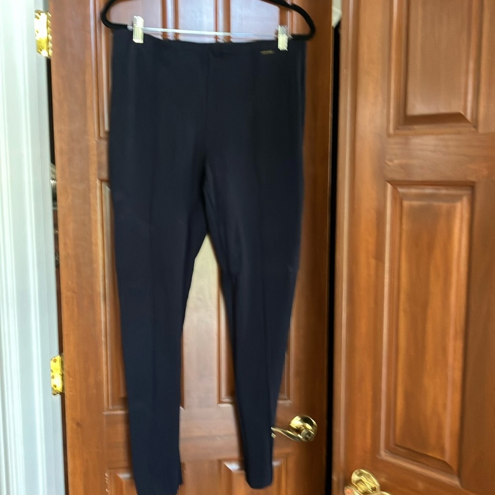 Anne Klein navy ponte stretch straight leg pant size 12.  Seamed legs.  GUC.